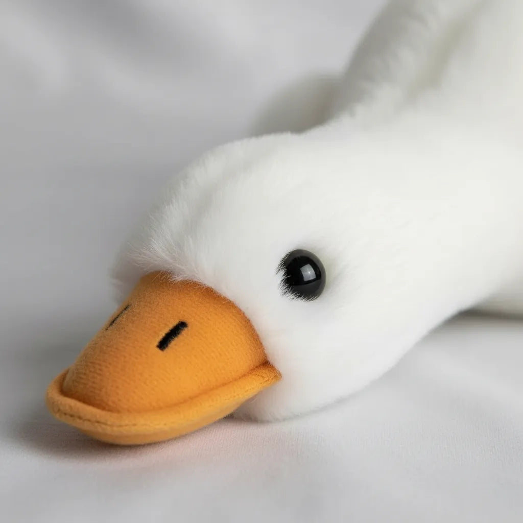 Peluche Ganso Acostado Kawaii