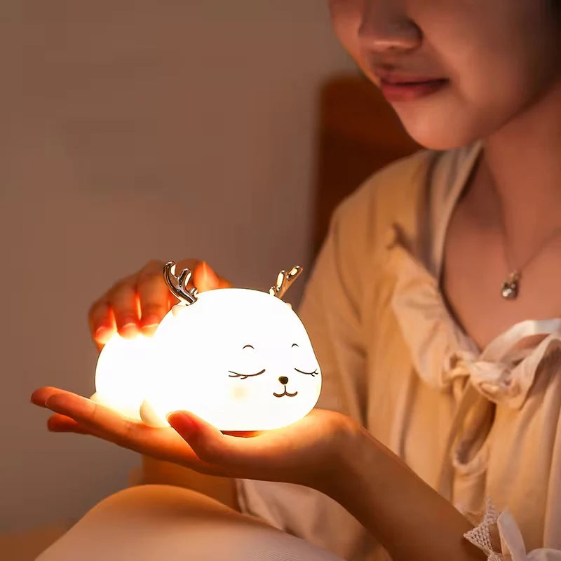 Lámpara Ciervo Durmiendo LED Kawaii