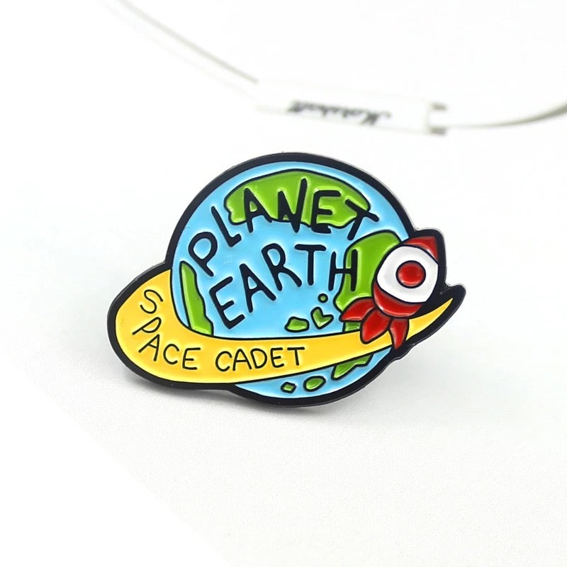 Pins Planet Earth