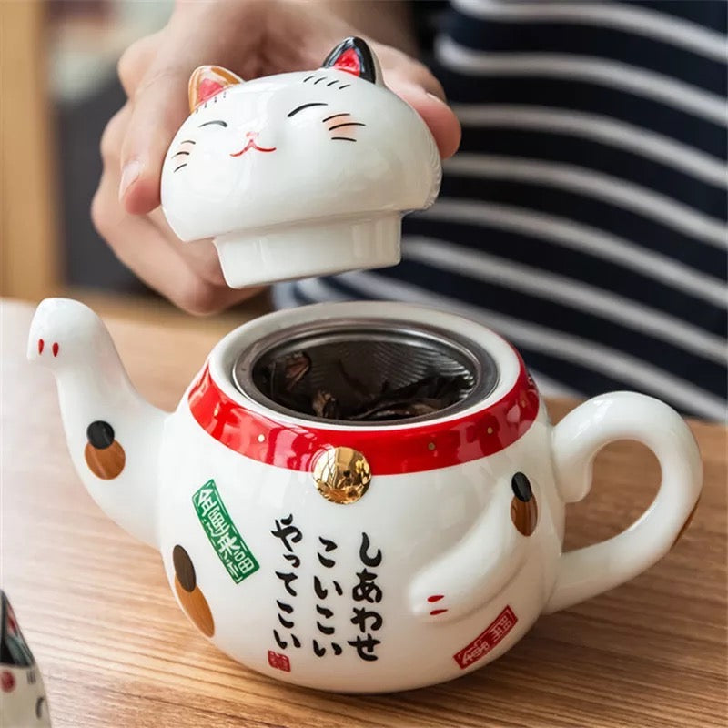 Set de té de gatitos