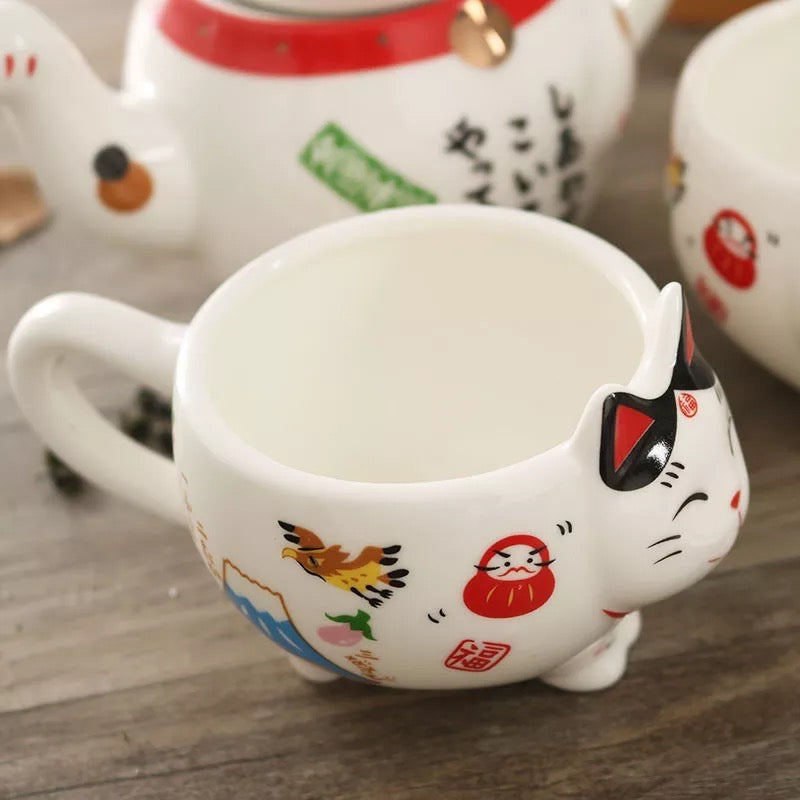 Set de té de gatitos